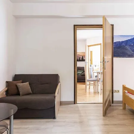 Apartamenty Emma-2